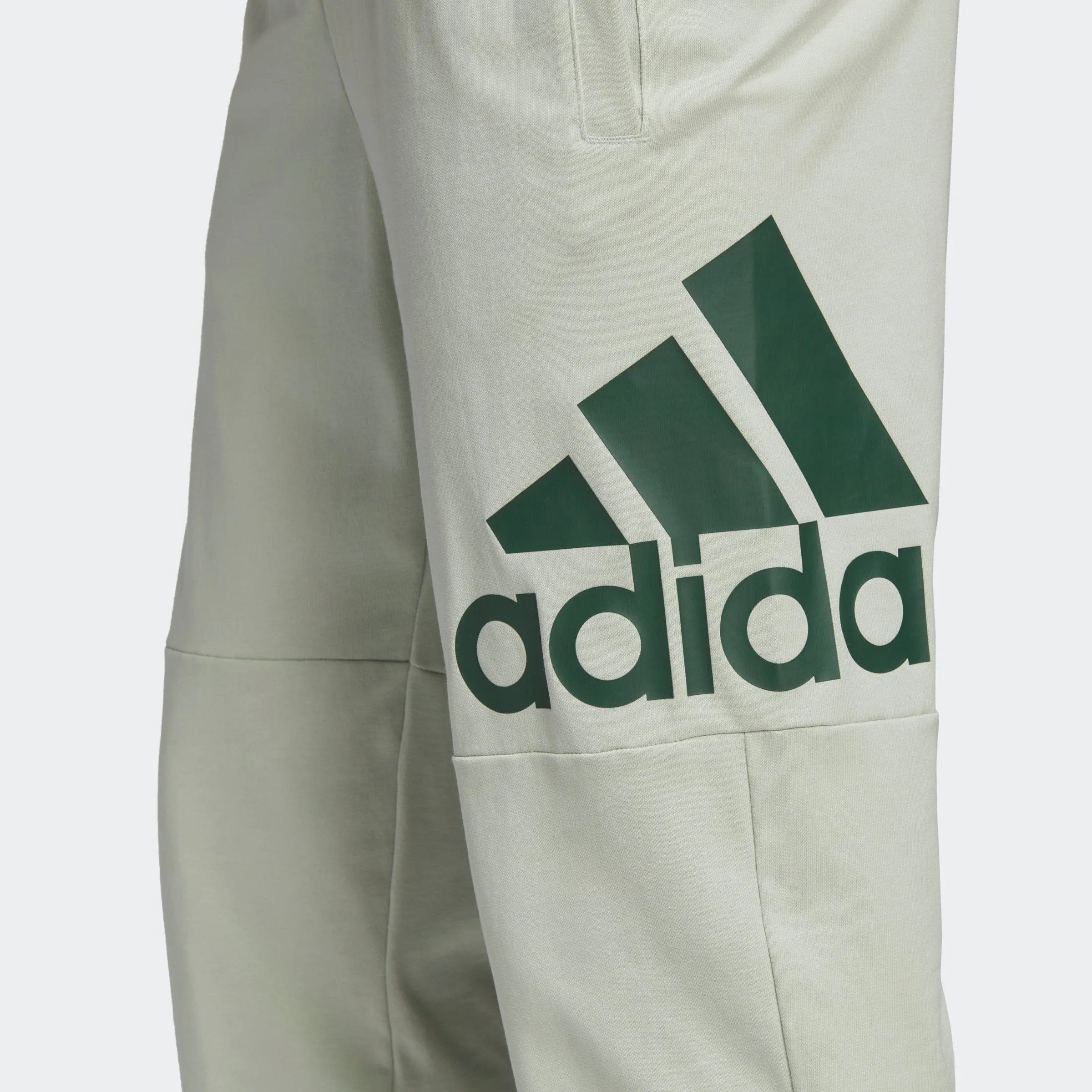 Essentials Performance Logo Pants