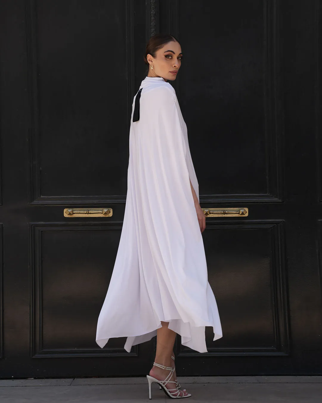 ONE FLEXIBLE DRESS