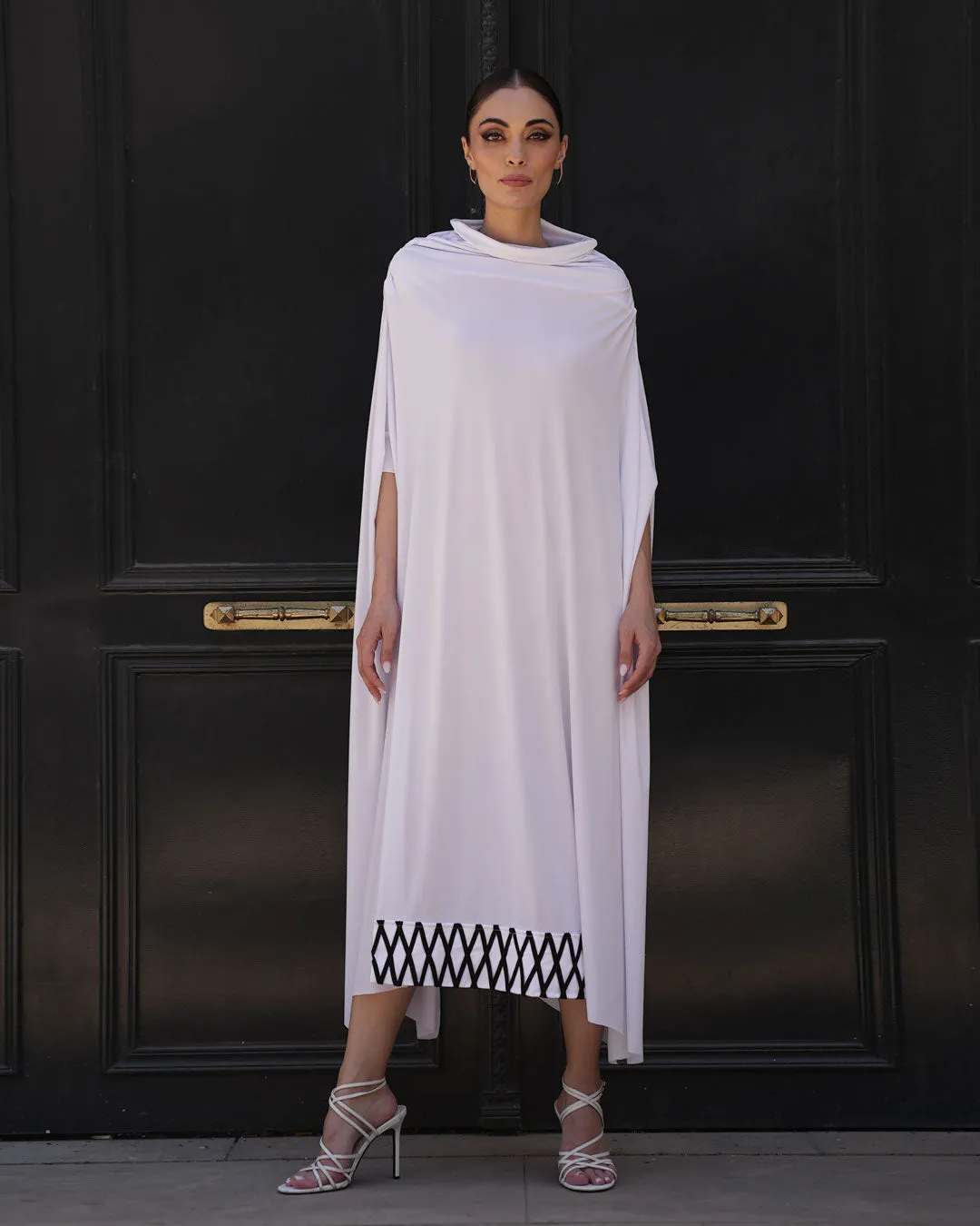 ONE FLEXIBLE DRESS