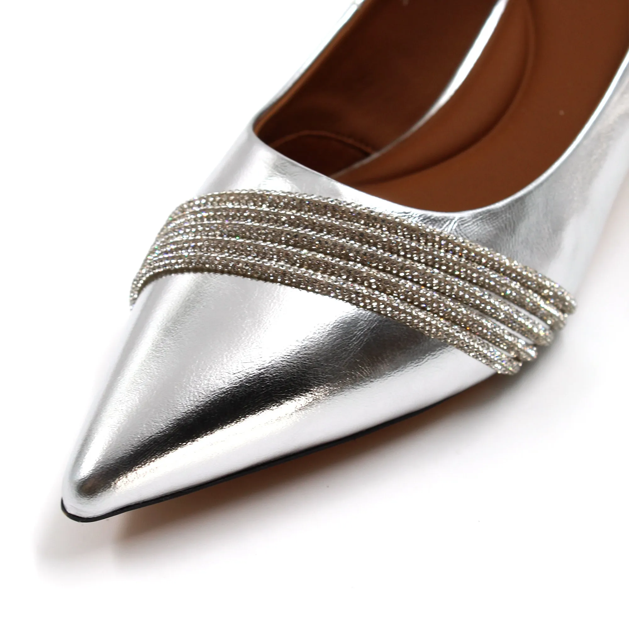 Rhinestone detail pointed toe kitten heels