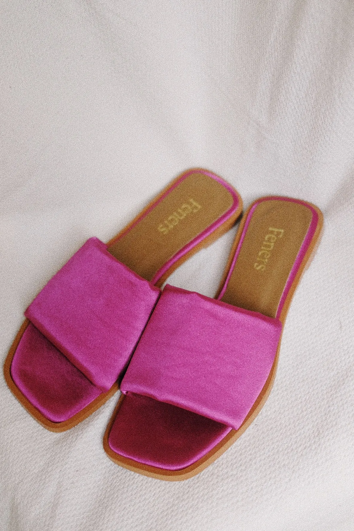 sandal - camille - satin fuchsia